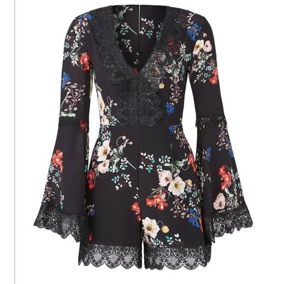 Nicholas Romper Cecile Floral Silk Crochet Lace Bell Sleeve Black White Red 6 - Picture 14 of 14